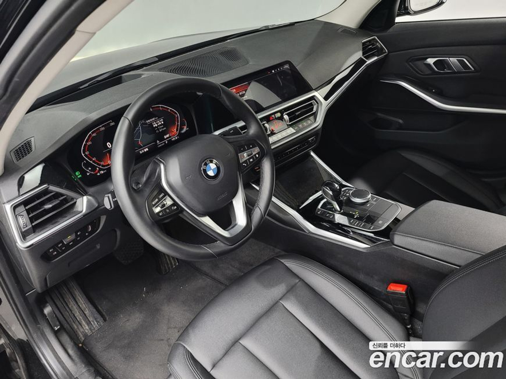 BMW 3 Series (G20) 320i (01.2021)