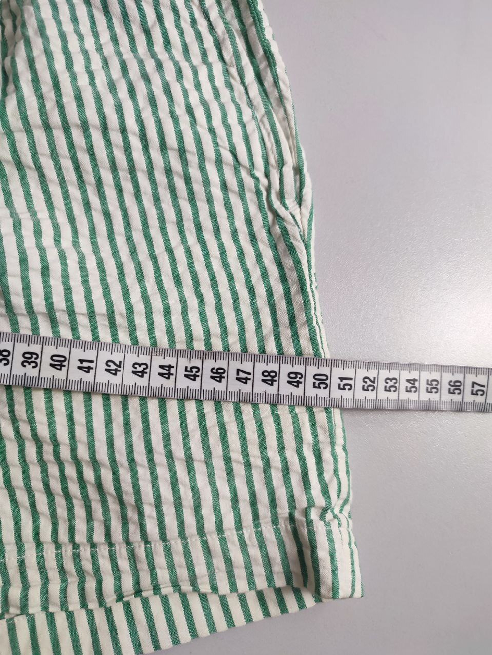 Шорты Uniqlo из хлопка 44 размер