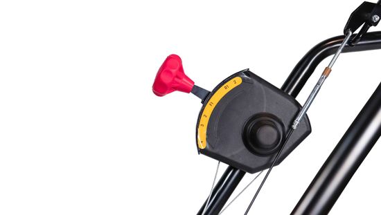 Бензиновый снегоуборщик "CHAMPION" ST 556