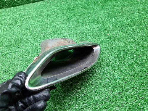 Насадка глушителя левая Mercedes C W205 14-18 AMG