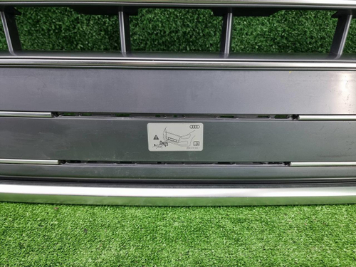 Решетка радиатора Audi Q5 2 80А (2017-2020)