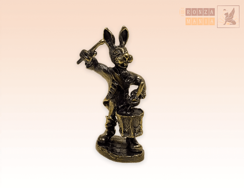 фигурка Заяц с барабаном