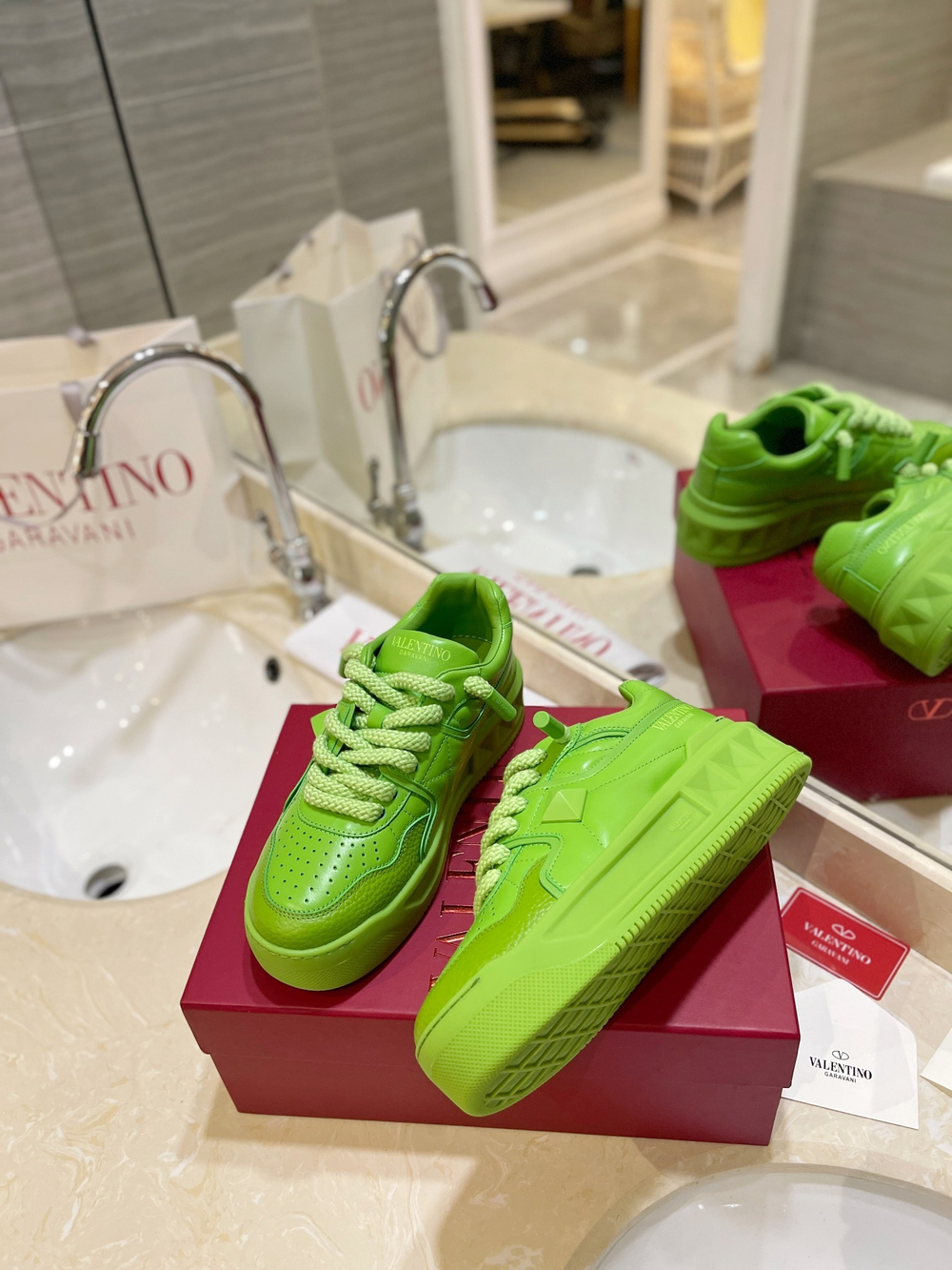 Valentino Sneaker