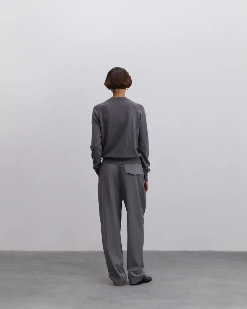 Серый укороченный джемпер из шерсти