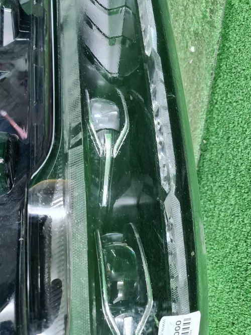 Битая Фара левая Geely Monjaro (2021-н.в.) LED