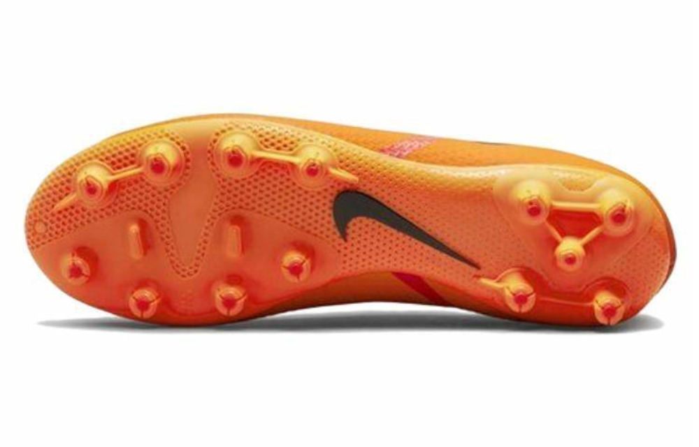 Кроссовки Nike Soccer Spike Phantom Gt2 Academy Hg