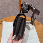 Hermes Constance 18
