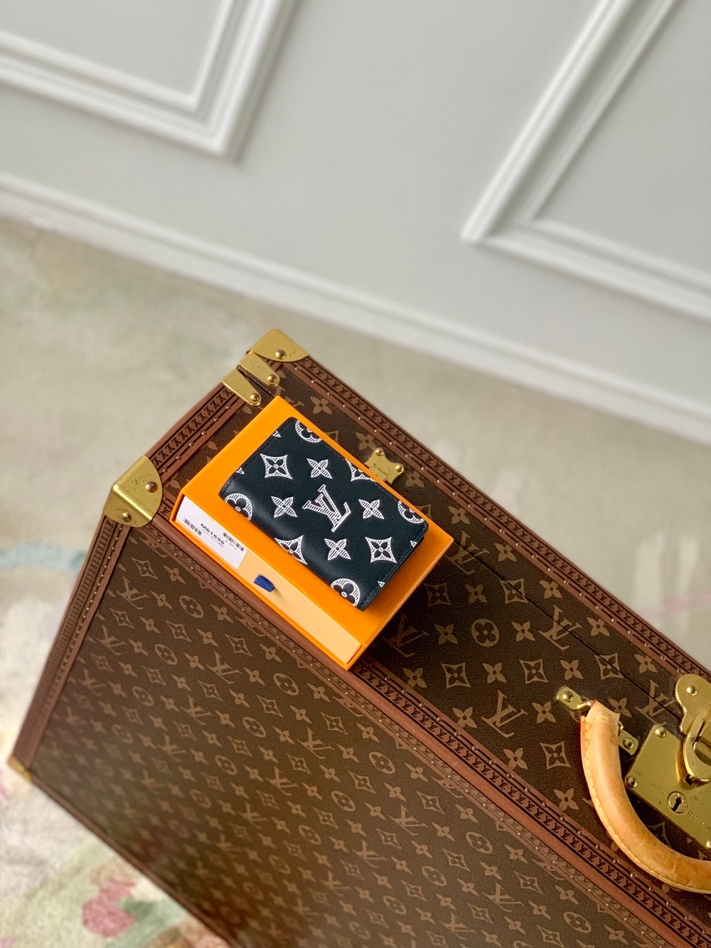 Louis Vuitton Pocket Organizer