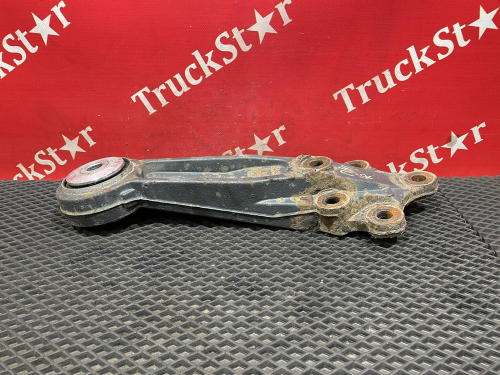 Кронштейн торсиона кабины правый