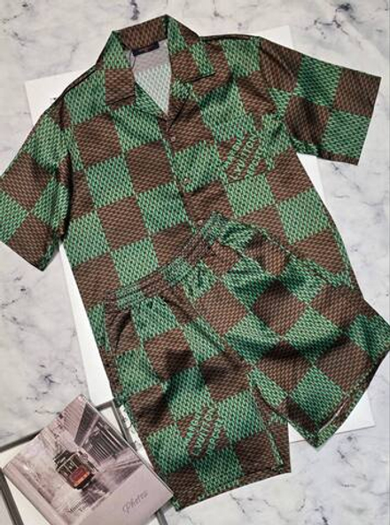 Прогулочный костюм Louis Vuitton