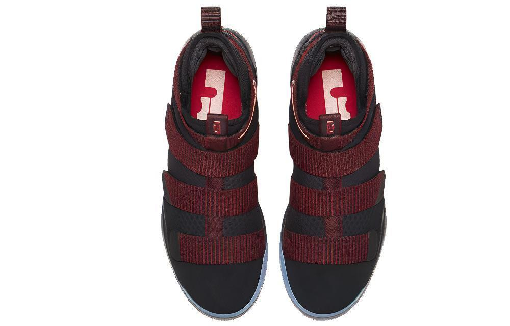 Кроссовки Nike Zoom Soldier 11 Xi Lbj