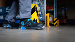 Полуботинки Haix  CONNEXIS Safety T S1 low/black-blue