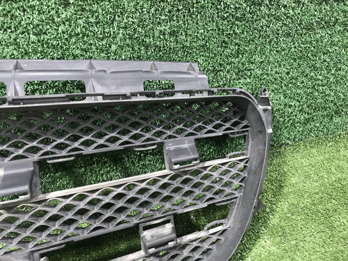 Решетка радиатора Mercedes E W213 (2016-2021)