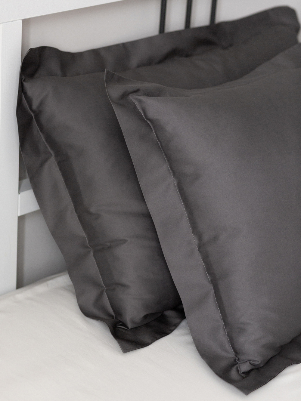 Комплект наволочек сатин SERENITY BLANKET серые