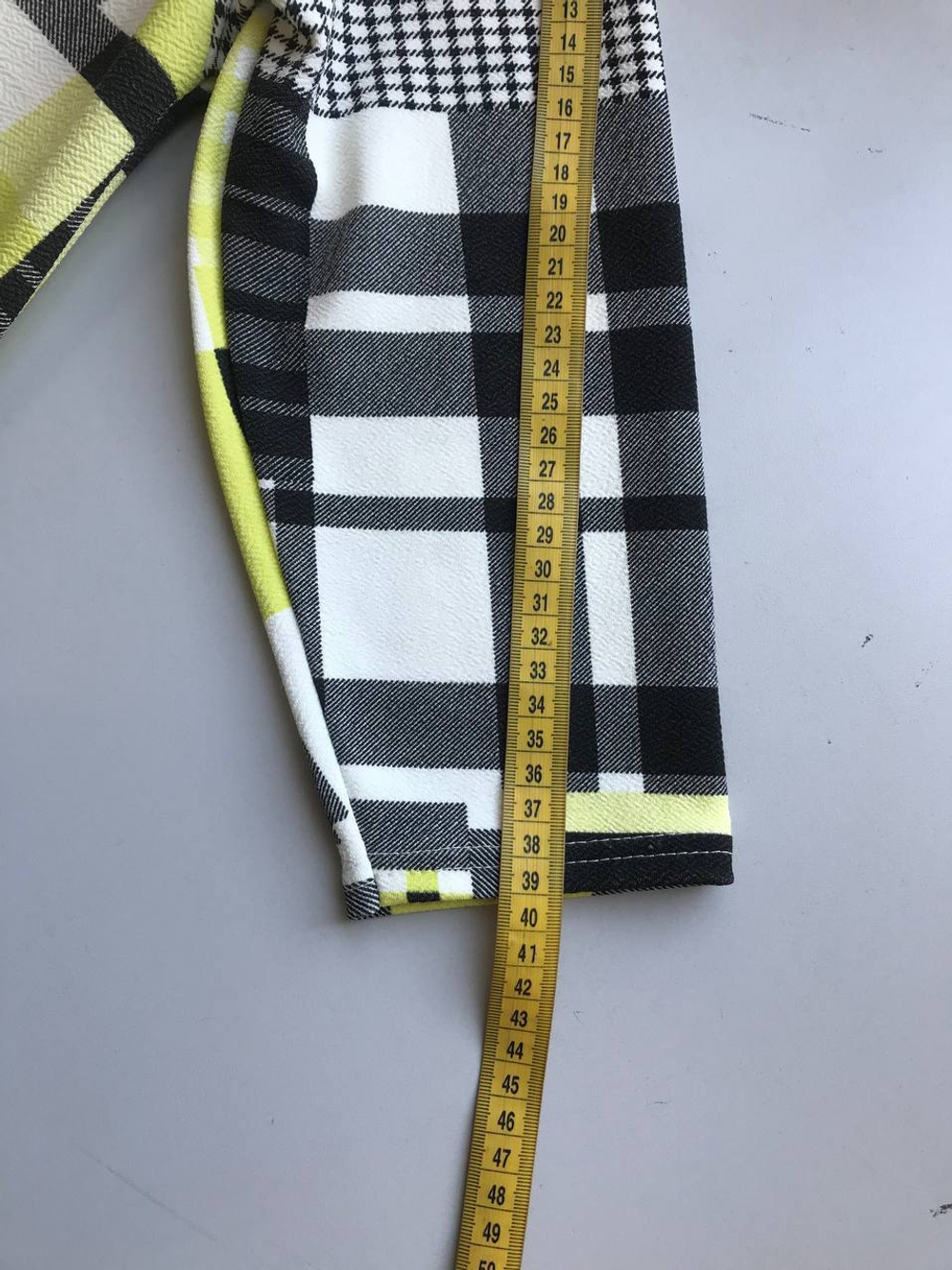 Платье для яркой девушки, визуально на 46 размер