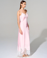 Платье-комбинация с отделкой французским кружевом