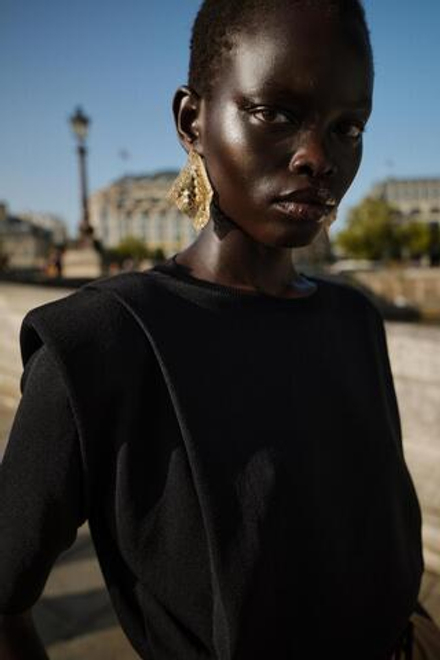 ZARA СЕРЬГИ ИЗ МЕТАЛЛИЧЕСКОЙ СЕТКИ, ЗОЛОТИСТЫЙ