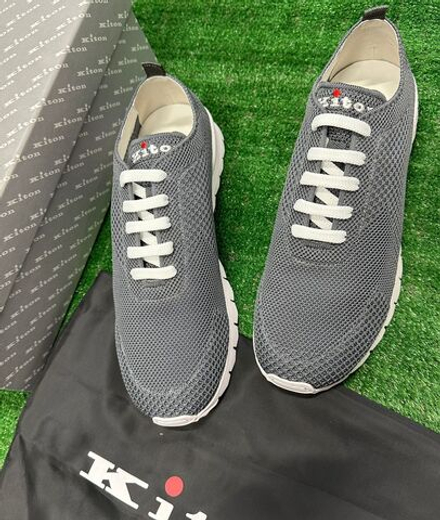 Кроссовки Kiton