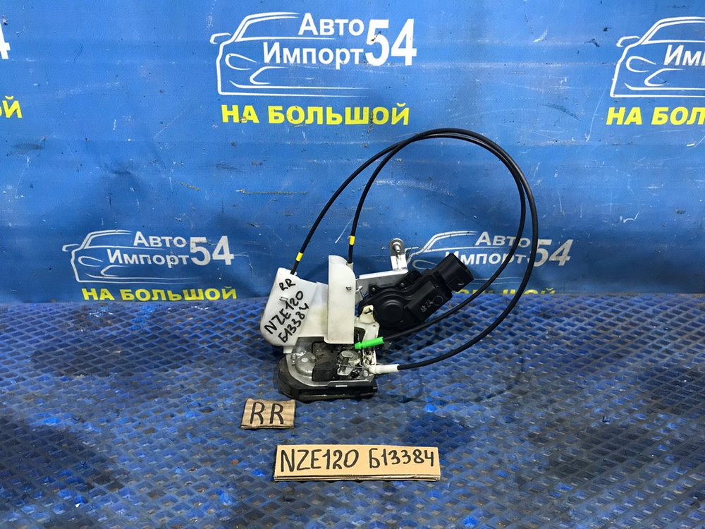 Замок двери задней правой TOYOTA COROLLA 2000-2006