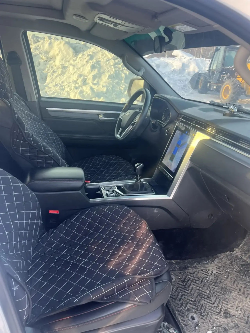 SOLLERS ST8 Luxe 2.4T 6MT AWD