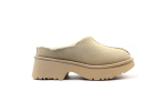UGG New Heights Cozy Clog Sand