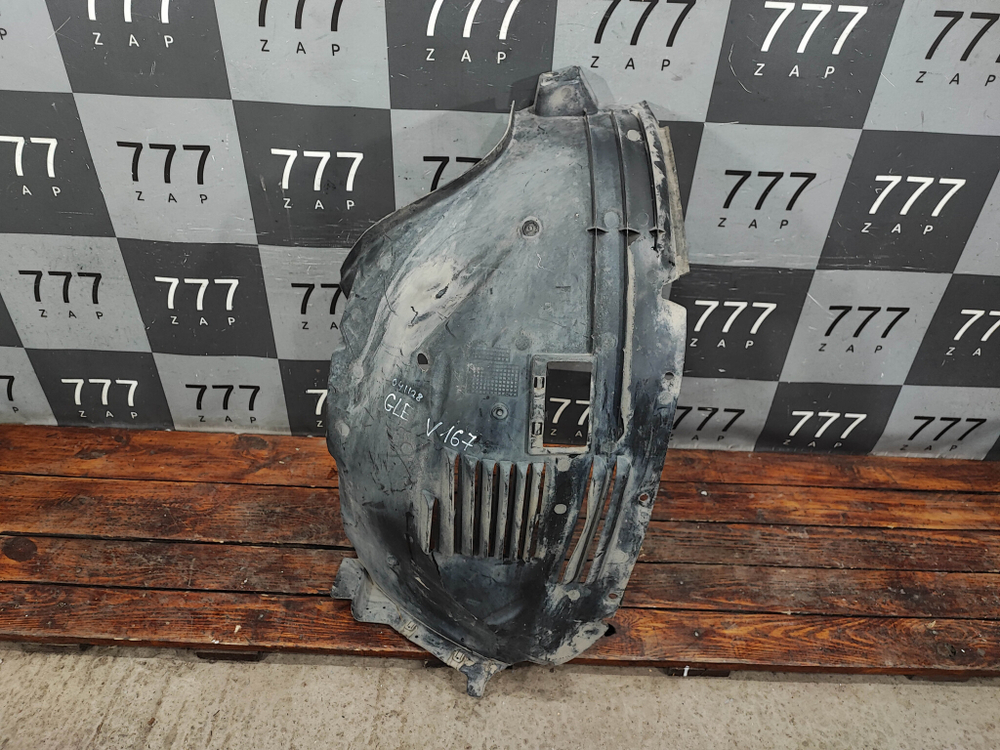 Подкрылок передний левый Mercedes GLE (V167) 18-нв Б/У Оригинал A1676901508