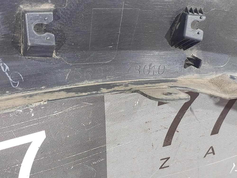 Накладка крыла переднего левого Lexus NX 1 14-21 Б/У Оригинал 7560278010