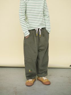 Широкие брюки хаки с вышивкой ЛЕС