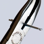 Длинногубцы чернёные 160 мм Knipex 25 01 160