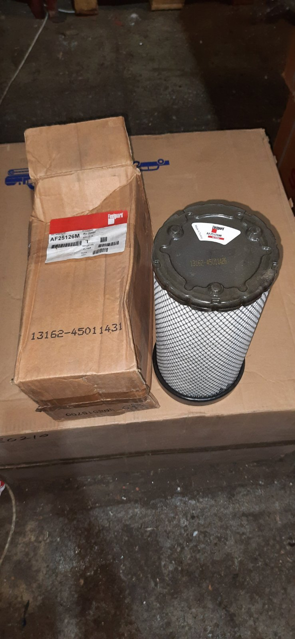 Фильтр  воздушный внутренний Fleetguard AF25126M