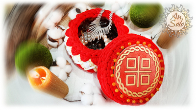 Шкатулка вязаная "Мать-Земля"