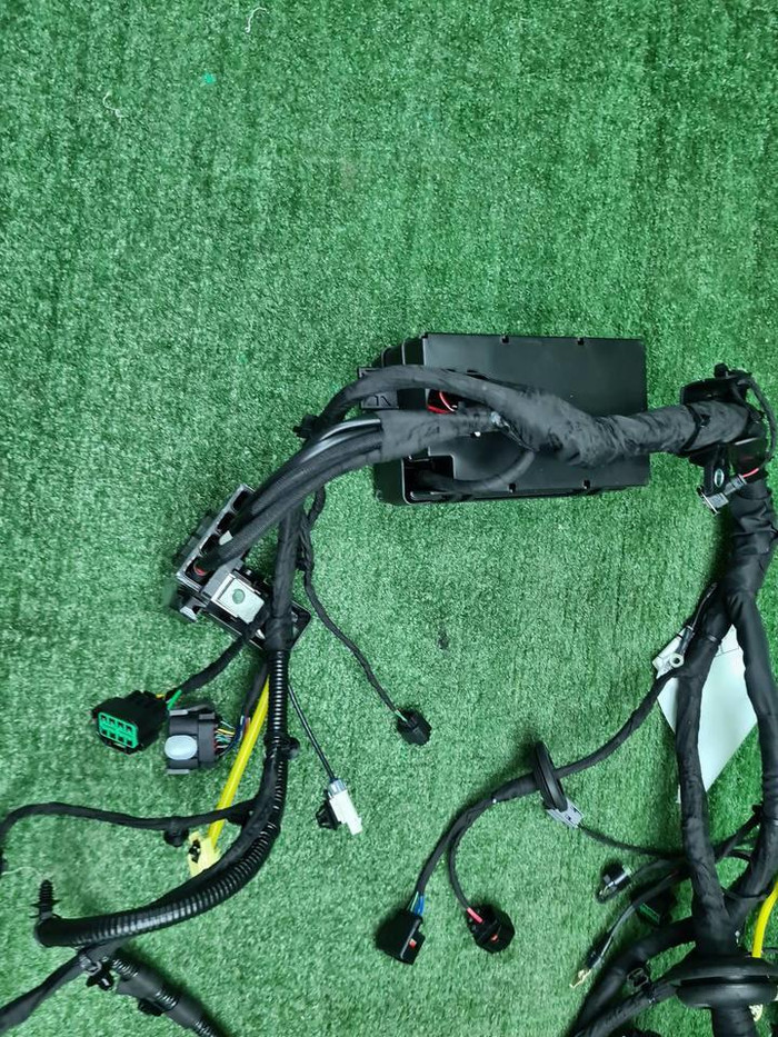 Проводка моторного отсека Haval F7 (2018-2024)