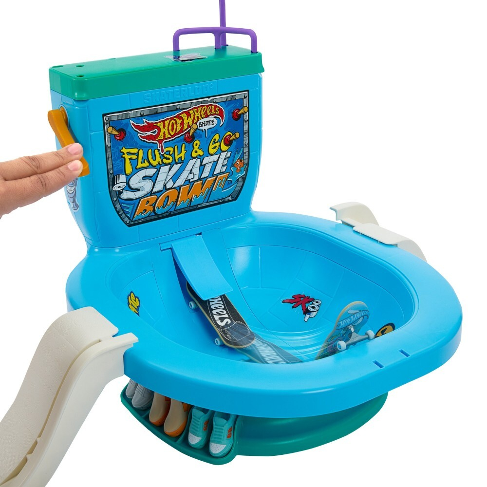 Hot Wheels Скейт - рамповый снаряд + фингерборд скейтборд HXL16 / артикул   HXL16  / GTIN 194735232697
