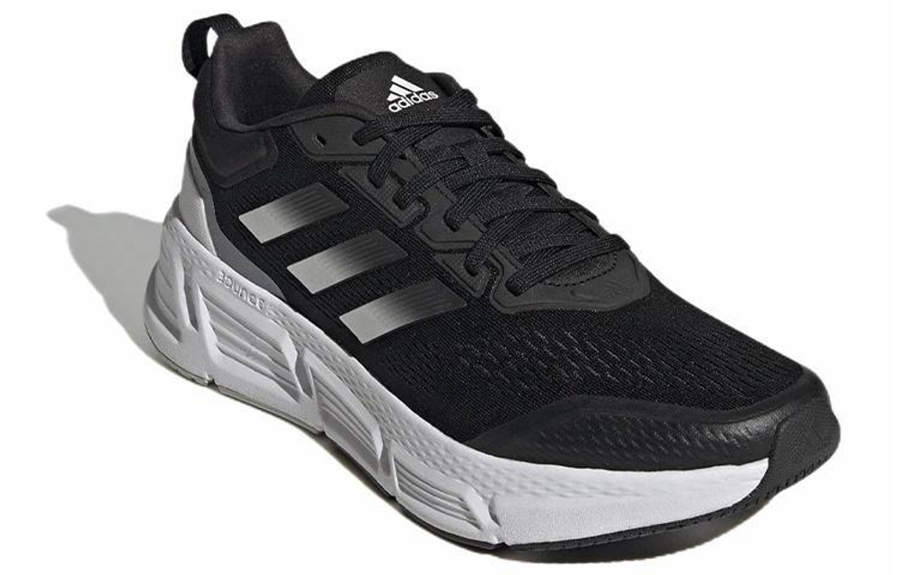 Кроссовки Adidas Questar