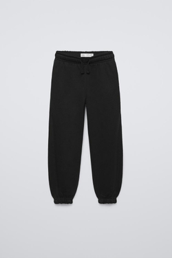 ZARA КОМПЛЕКТ ИЗ ТОЛСТОВКИ И БРЮК-ДЖОГГЕРОВ С ВЫШИВКОЙ, ЧЕРНЫЙ