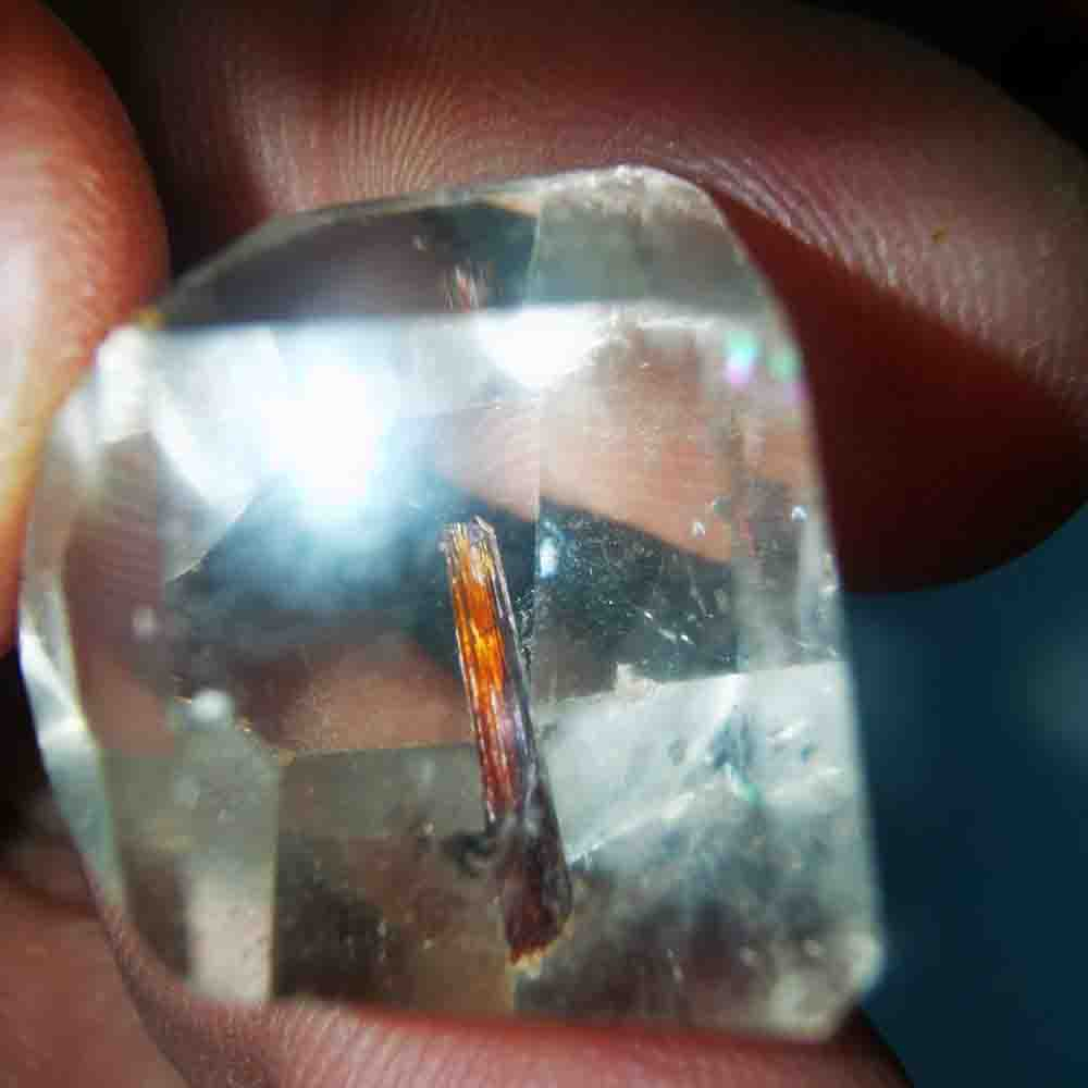 Кристалл кварц с включениями асс.