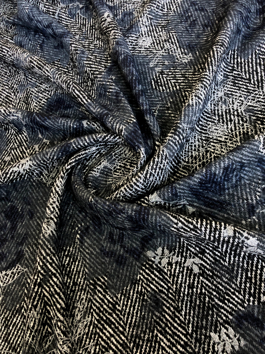 Костюмная шерсть принт елочка, флок цветок, черный/белый