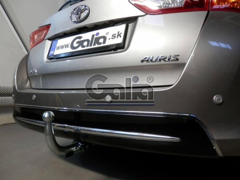 Фаркоп оцинкованный Galia T062A для Toyota Auris универсал 2013-(паспорт и сертификат в комплекте)(без электрики)