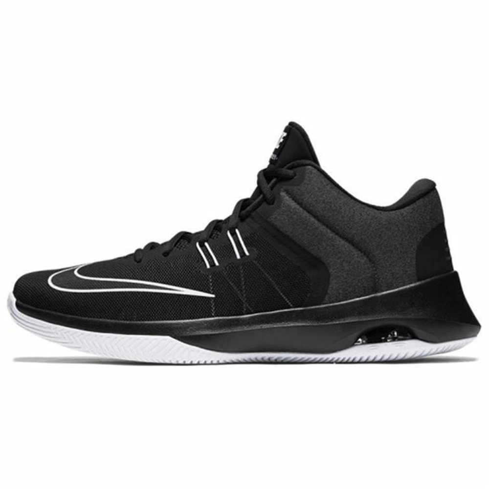 Кроссовки Nike Air Versitile 2