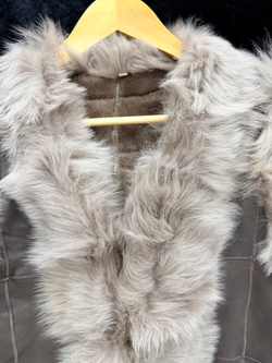 Жилет из натуральной овчины. 46-48 Размер