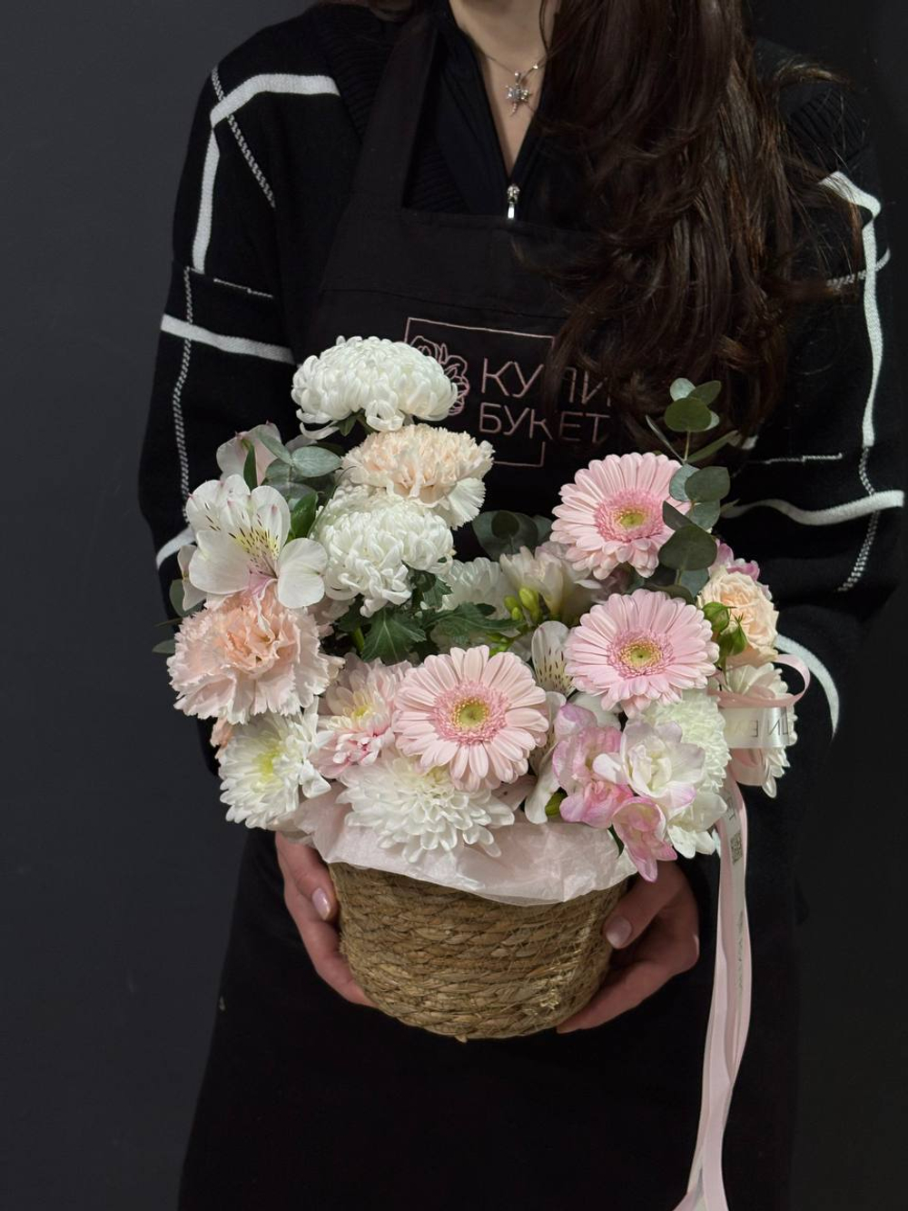Нежная корзинка на 8 марта