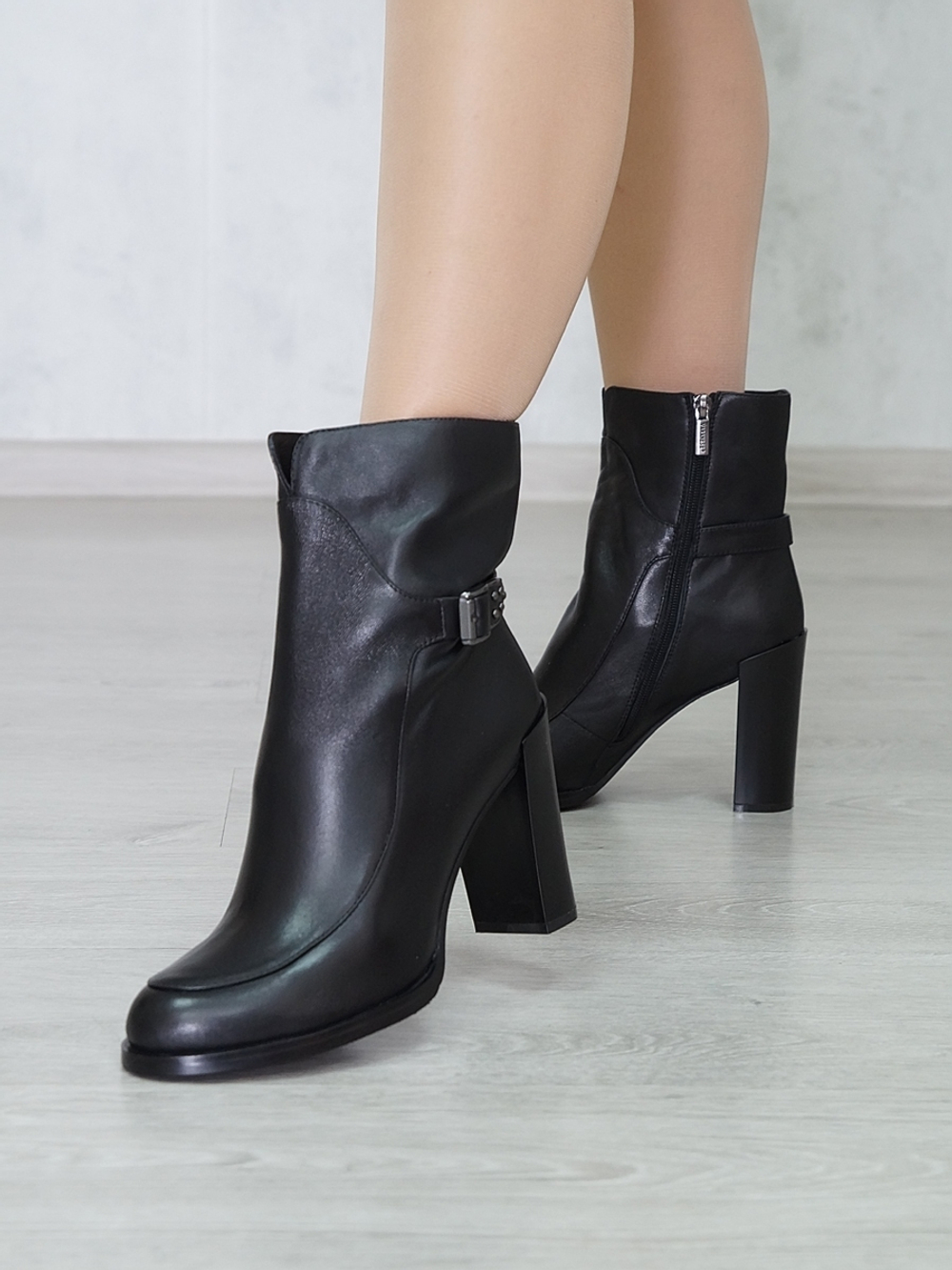 Полусапожки женские VARANESE V866