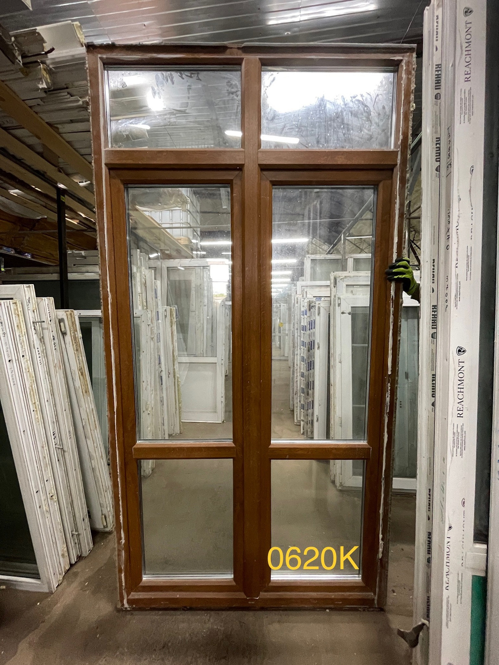 Окно Пластиковое Б/У 238(в) х 125(ш)