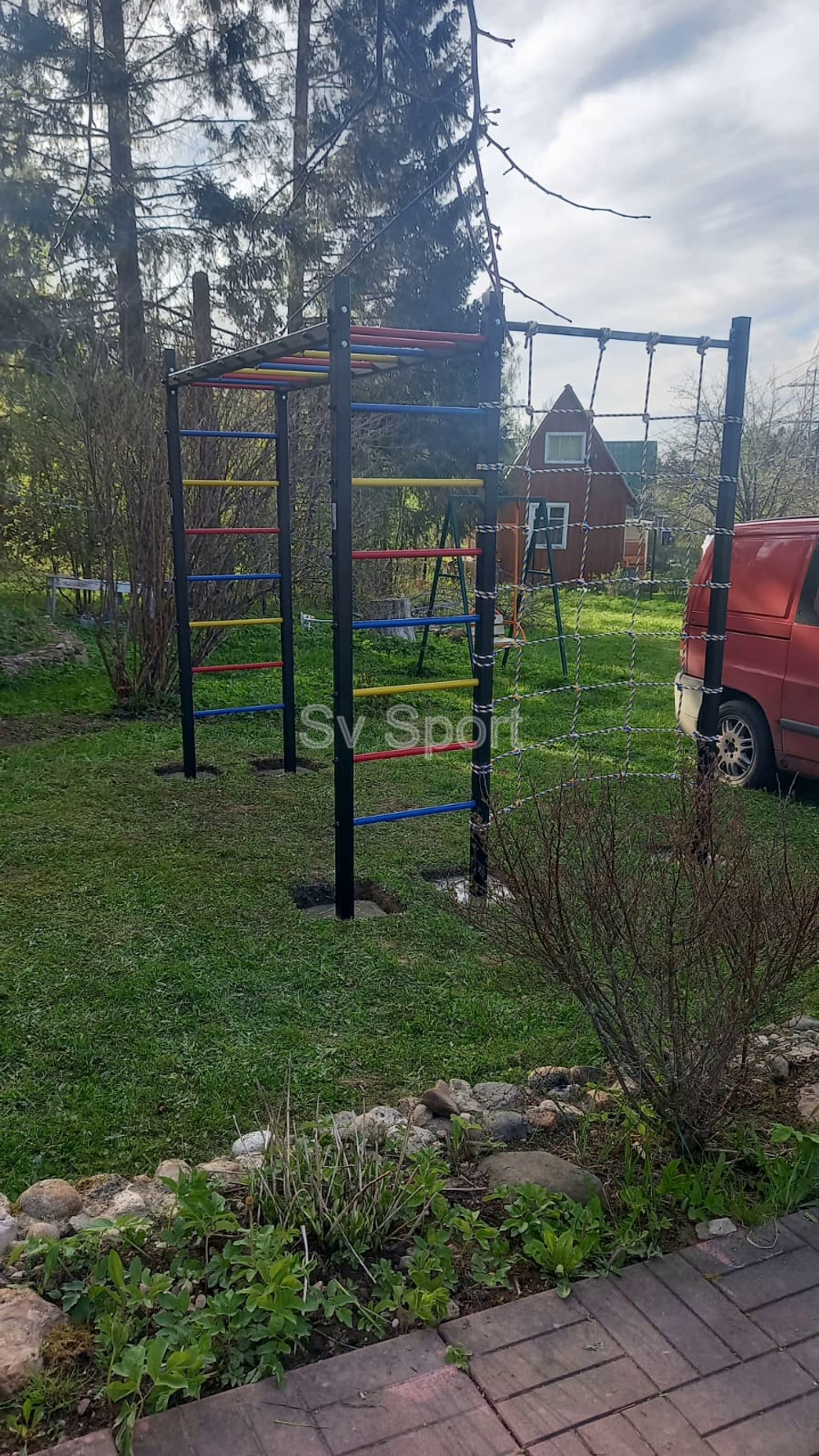 Монтаж уличной шведской стенки Sv Sport Рукоход (5 вертикальных столбов)