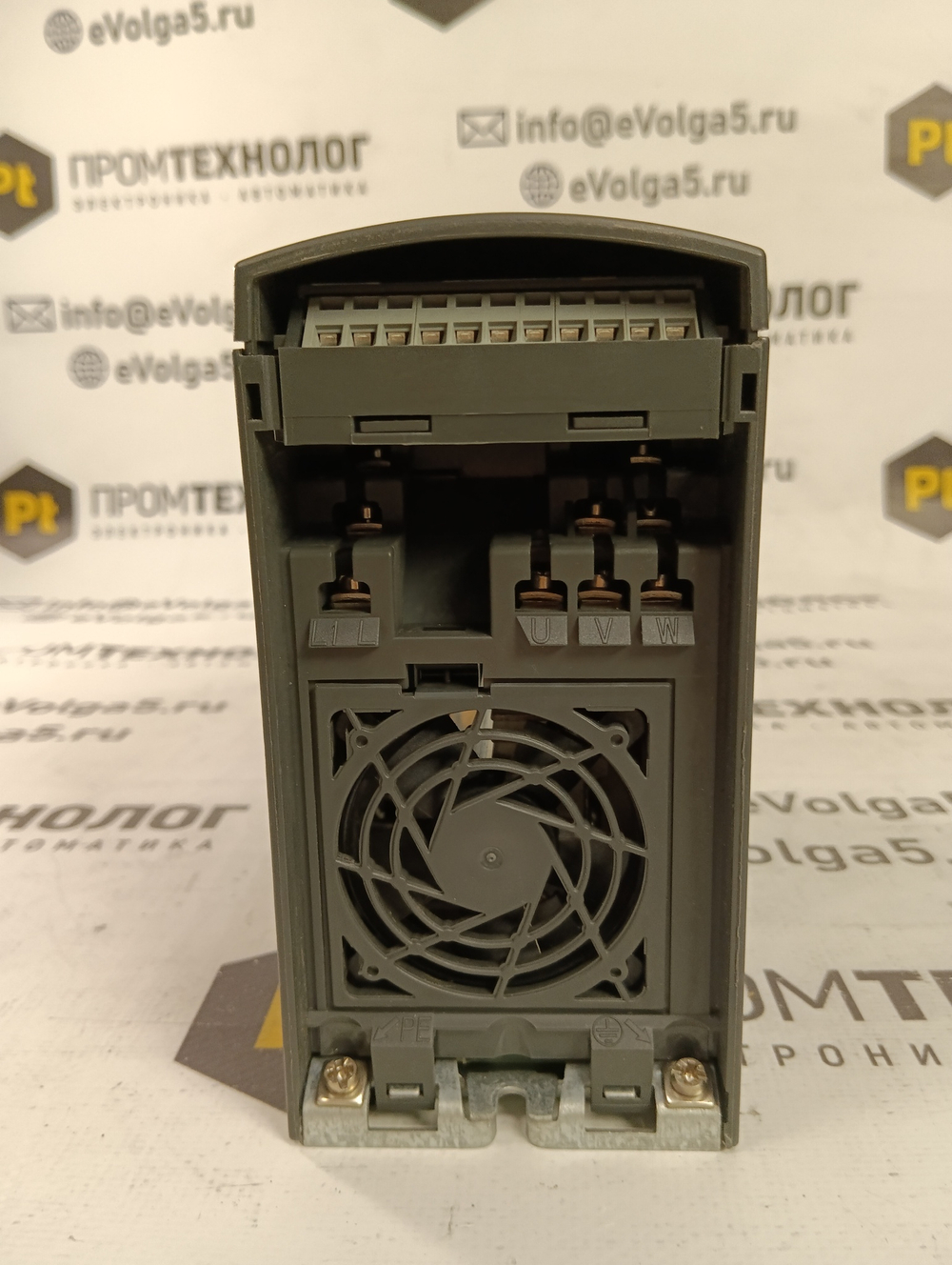 Siemens 6SE6440-2UD21-1AA1 с хранения