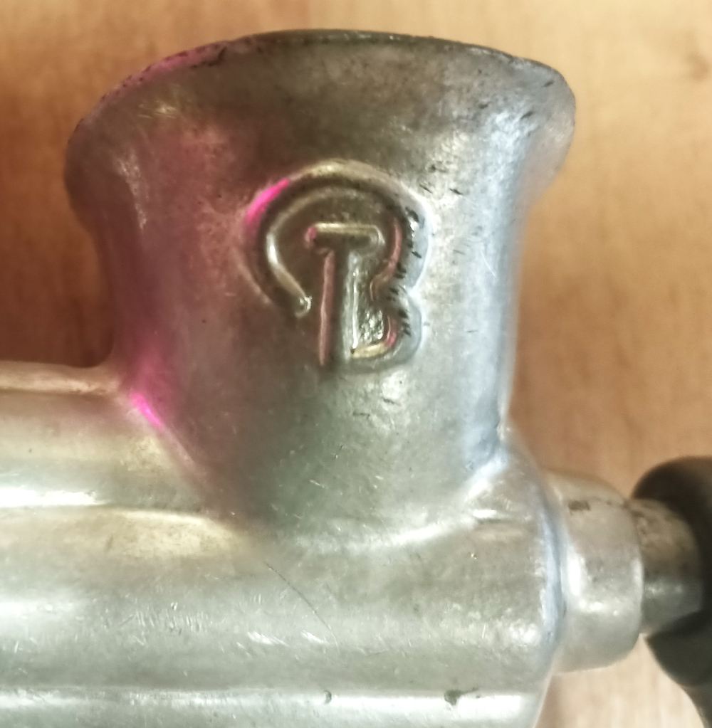 Мясорубка винтажная СССР