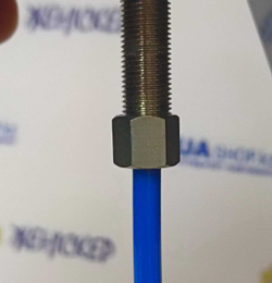 Накидная гайка на кране чистой воды