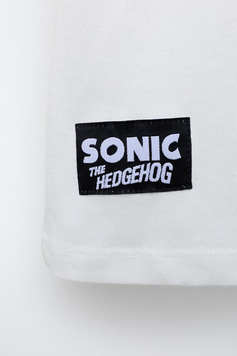 ZARA ФУТБОЛКА С ПРИНТОМ SONIC AND SHADOW © SEGA, БЕЛЫЙ