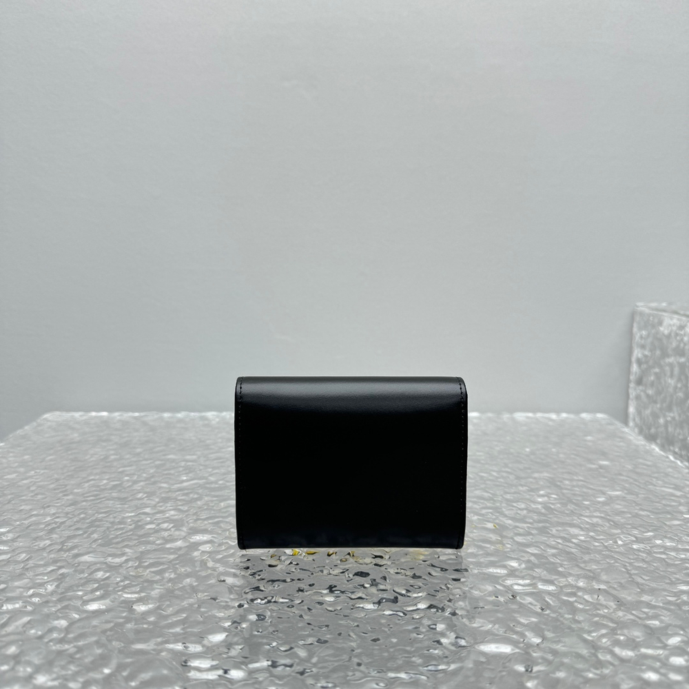 Miu Miu Wallet 11 cm