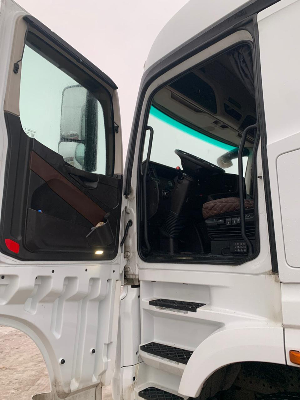 КамАЗ 54901 4x2 Седельный тягач 54901-70014-СА (Дизельный, 13,0 л, 483 л.с., АТ)